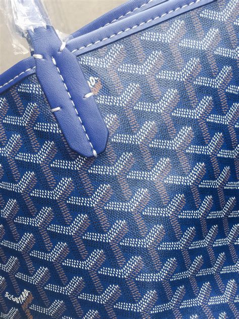 fake gouard bag|how to find a goyard bag.